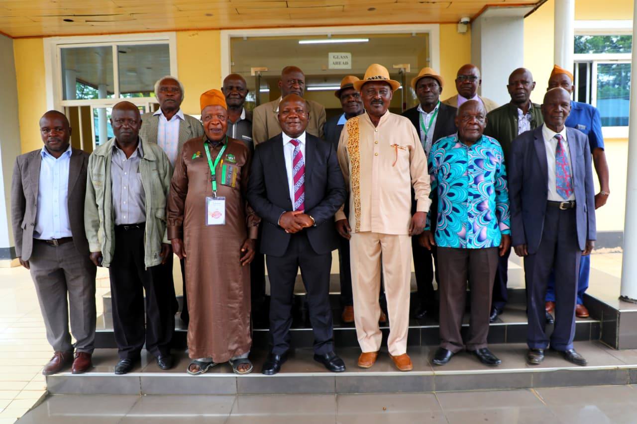 Governor Barasa Hosts  Kakamega Council of Elders Ahead of Grand Cultural Festival