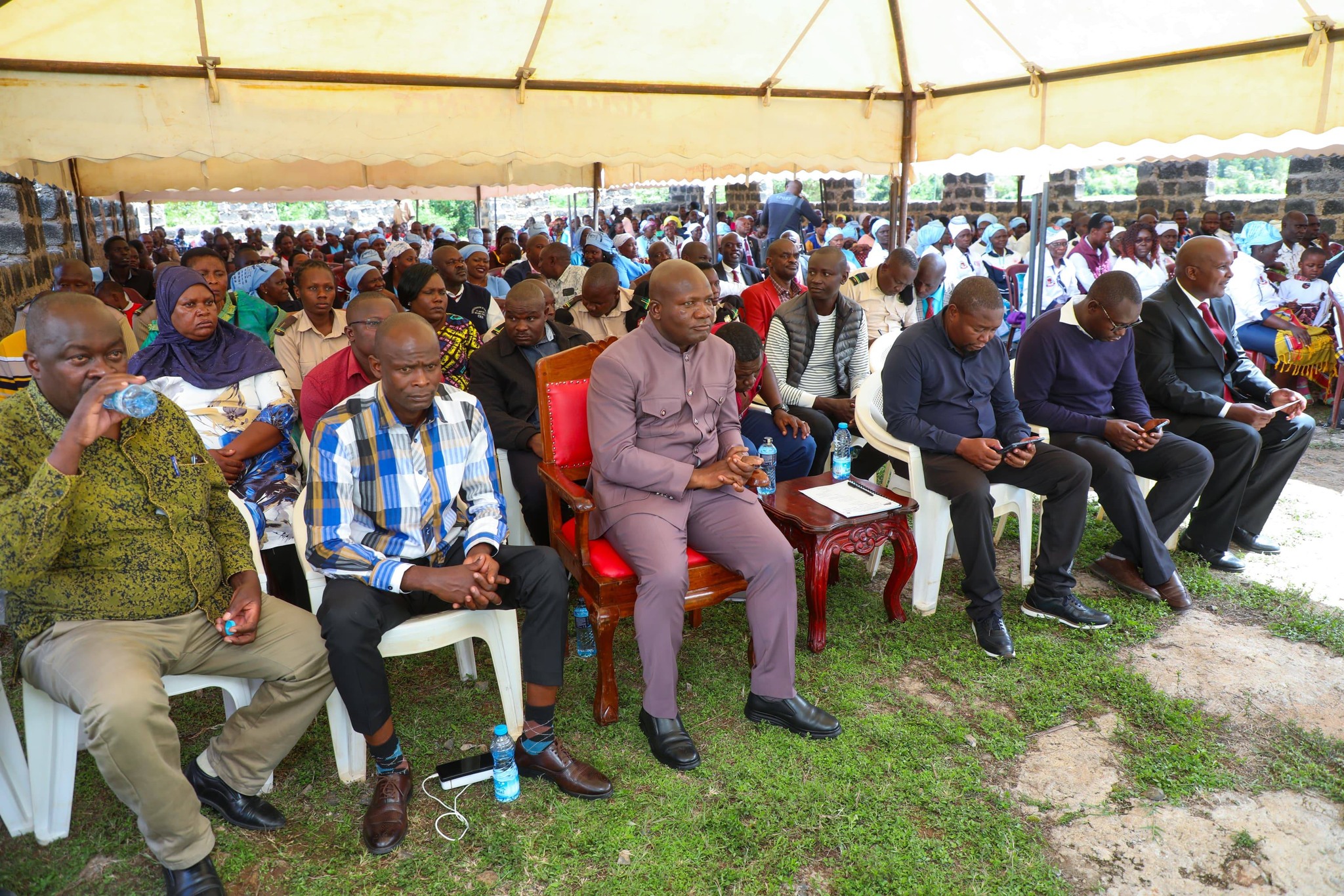 𝐆𝐨𝐯𝐞𝐫𝐧𝐨𝐫 𝐁𝐚𝐫𝐚𝐬𝐚 𝐒𝐮𝐩𝐩𝐨𝐫𝐭𝐬 𝐂𝐨𝐧𝐬𝐭𝐫𝐮𝐜𝐭𝐢𝐨𝐧 𝐨𝐟 𝐒𝐭. 𝐌𝐚𝐠𝐝𝐚𝐥𝐞𝐧𝐞 𝐂𝐚𝐭𝐡𝐨𝐥𝐢𝐜 𝐂𝐡𝐮𝐫𝐜𝐡 𝐢𝐧 𝐒𝐢𝐧𝐨𝐤𝐨, 𝐎𝐮𝐭𝐥𝐢𝐧𝐞𝐬 𝐊𝐞𝐲 𝐃𝐞𝐯𝐞𝐥𝐨𝐩𝐦𝐞𝐧𝐭 𝐏𝐫𝐨𝐣𝐞𝐜𝐭𝐬 𝐢𝐧 𝐋𝐢𝐤𝐮𝐲𝐚𝐧𝐢