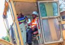 GOVERNOR BARASA LAUNCHES RAPID RESPONSE ROADS INITIATIVE IN ISUKHA EAST.